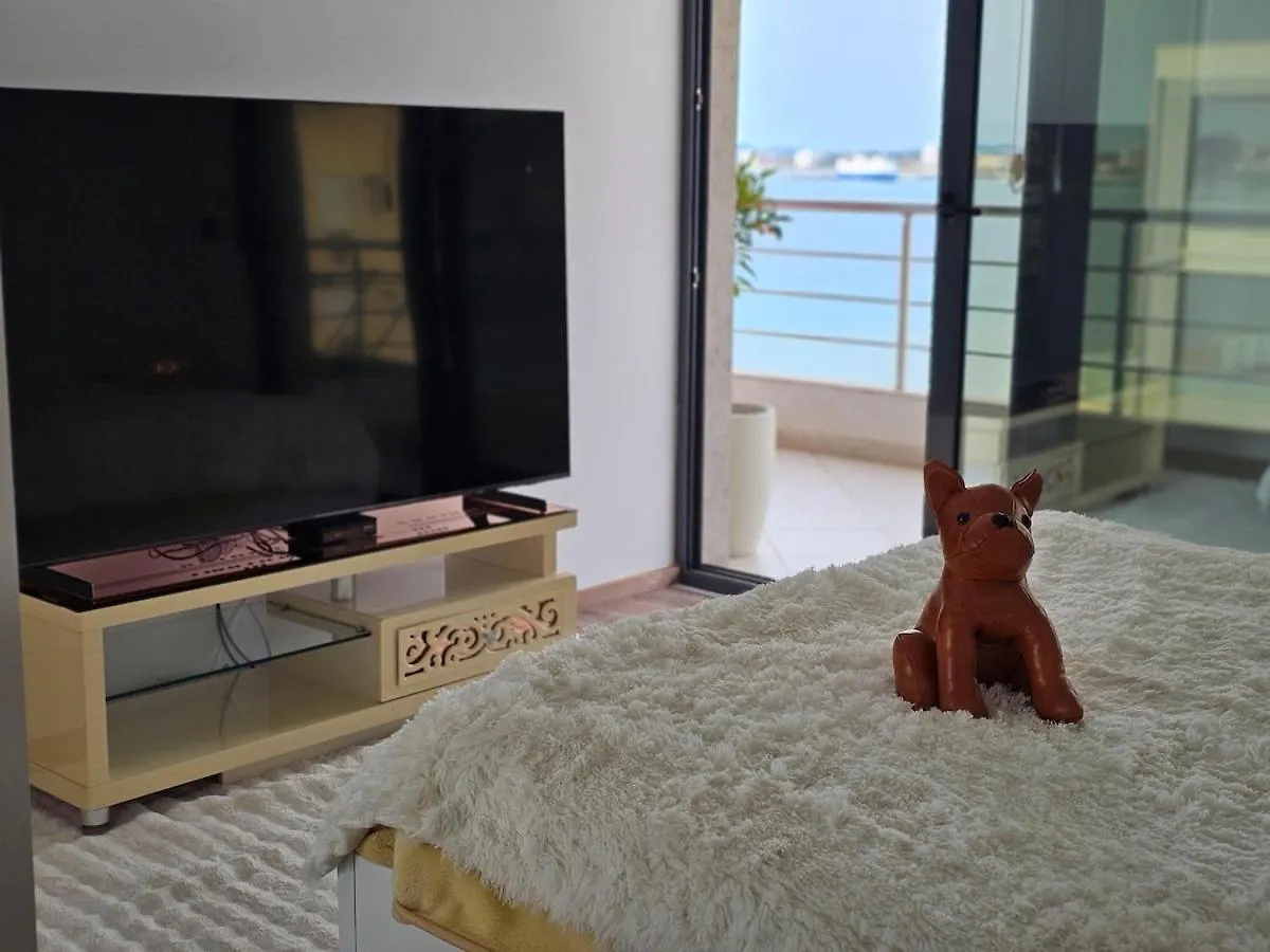 Splendid Sea View, Great Location! Apartment Vlore