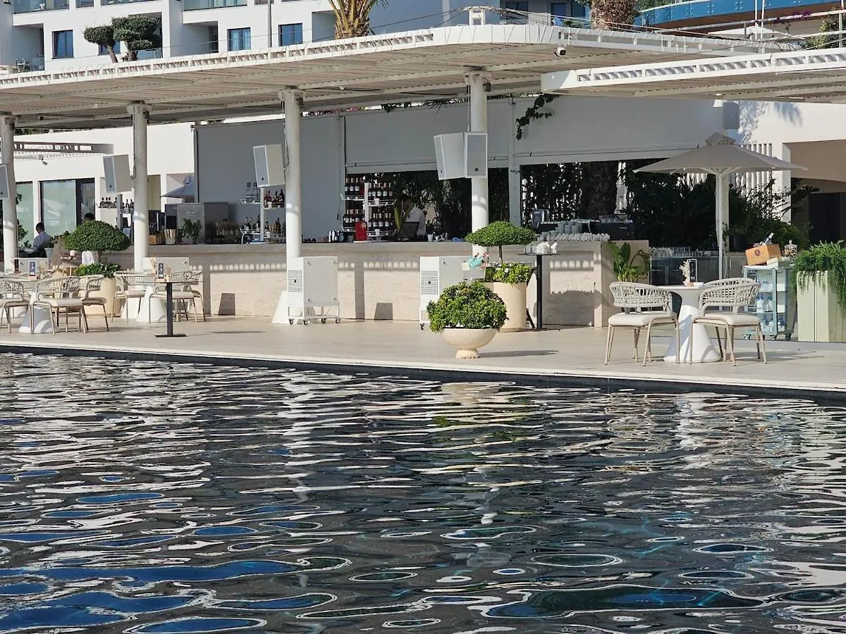 Vlorë Splendid Sea View, Great Location! 아파트 알바니아